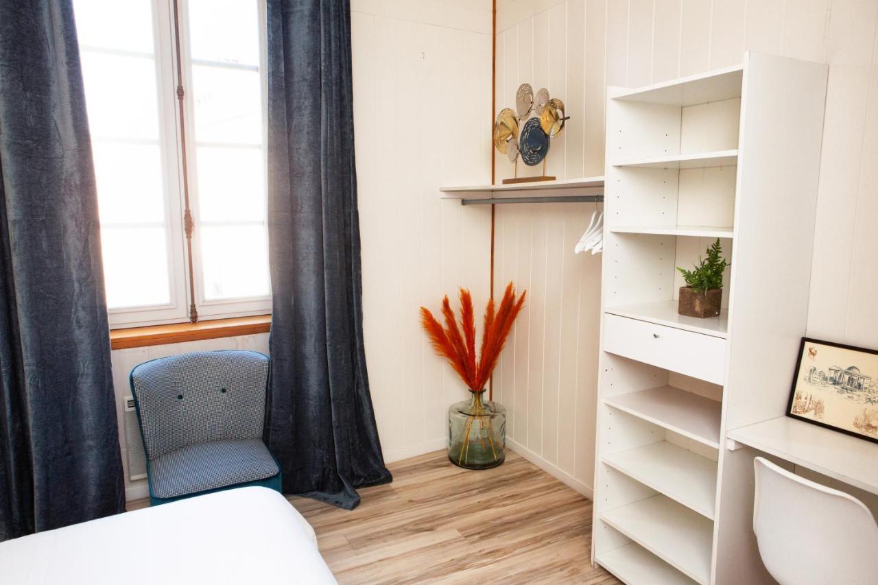 Cafe De France Eauze Bed & Breakfast ภายนอก รูปภาพ