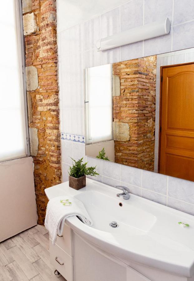 Cafe De France Eauze Bed & Breakfast ภายนอก รูปภาพ