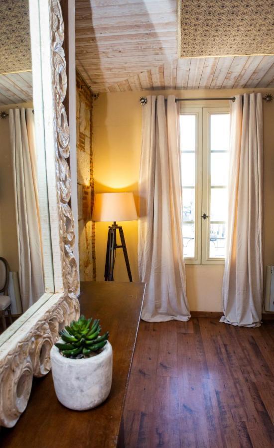 Cafe De France Eauze Bed & Breakfast ภายนอก รูปภาพ