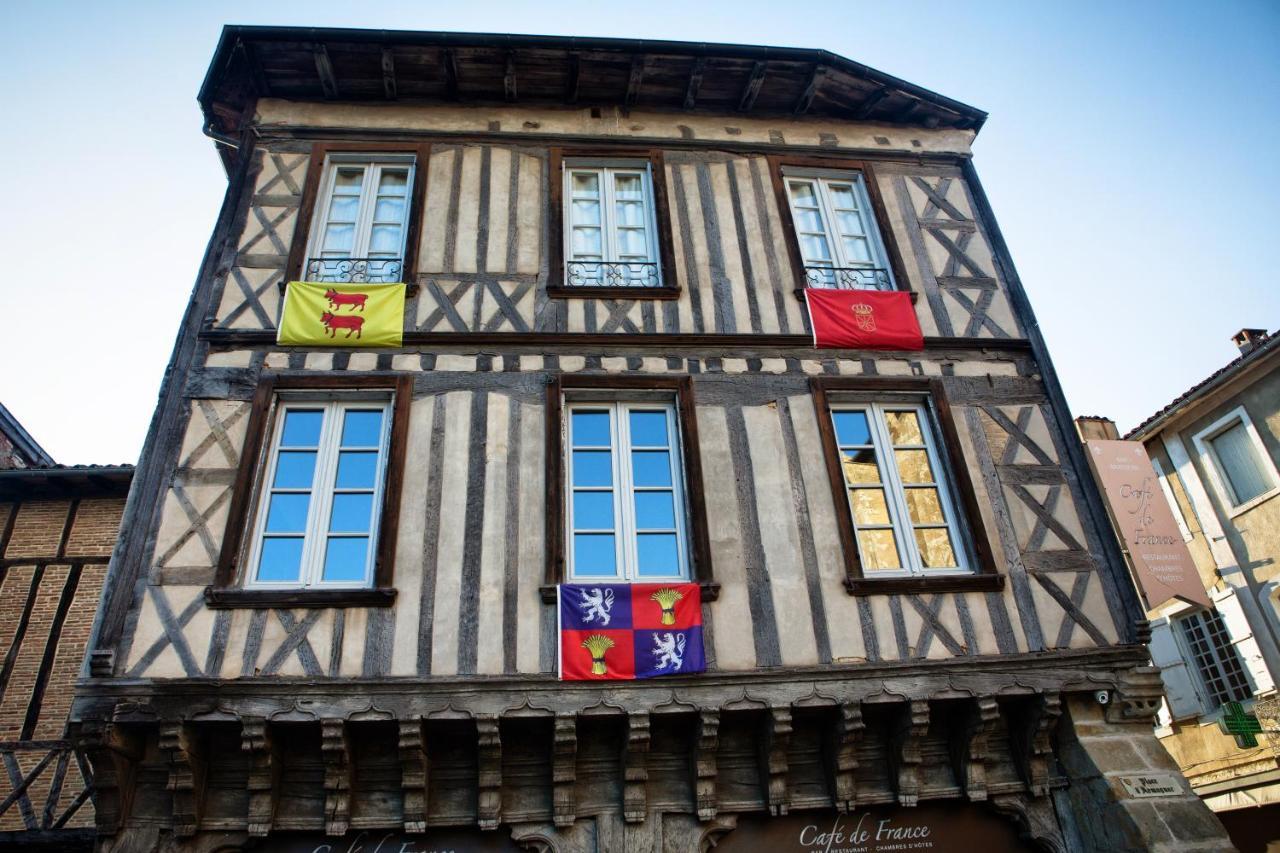 Cafe De France Eauze Bed & Breakfast ภายนอก รูปภาพ