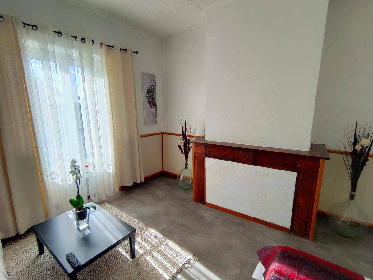 Cafe De France Eauze Bed & Breakfast ภายนอก รูปภาพ